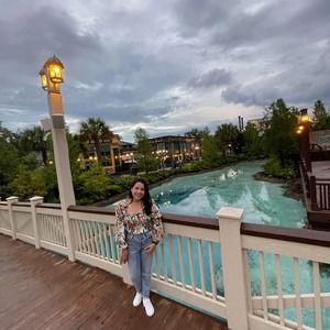 Meet your Posher, Luisa